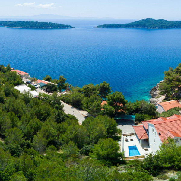 Krystallklart hav, Feriehus, ferieboliger og hotell i Kroatia - Charming Croatia