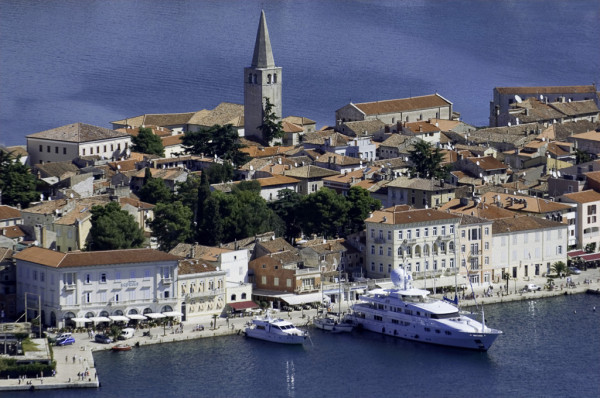 Porec, Feriehus, ferieboliger og hotell i Kroatia - Charming Croatia